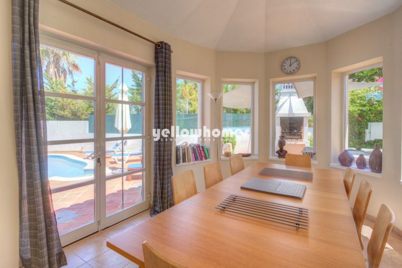 Bela casa de campo numa zona residencial perto de Vilamoura